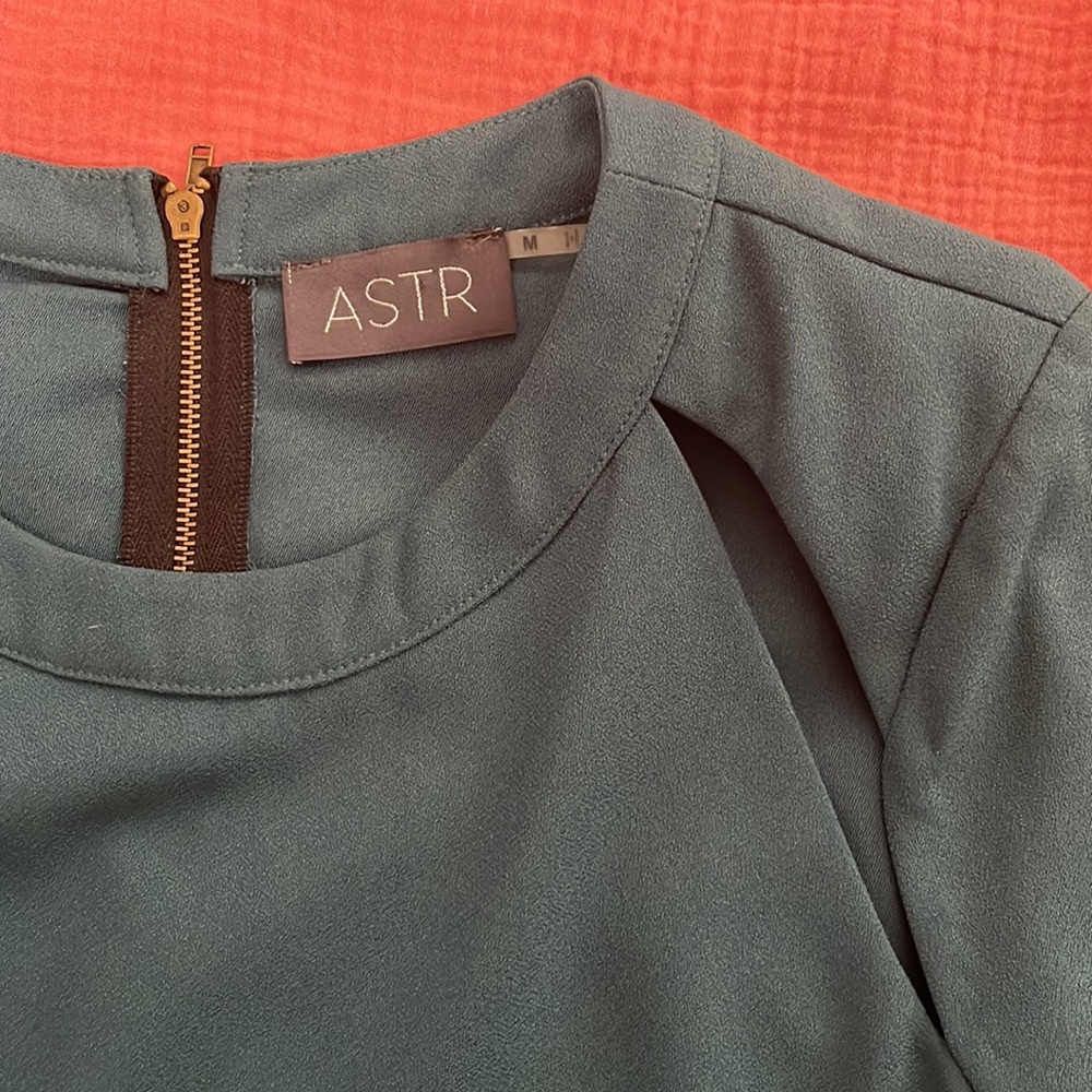 ASTR top - Picture 4 of 4